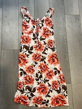 Old Navy Floral Maxi Dress in Orange and Brown on White